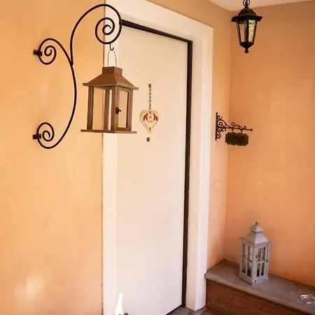 San Gaudenzio 16 إيفريا